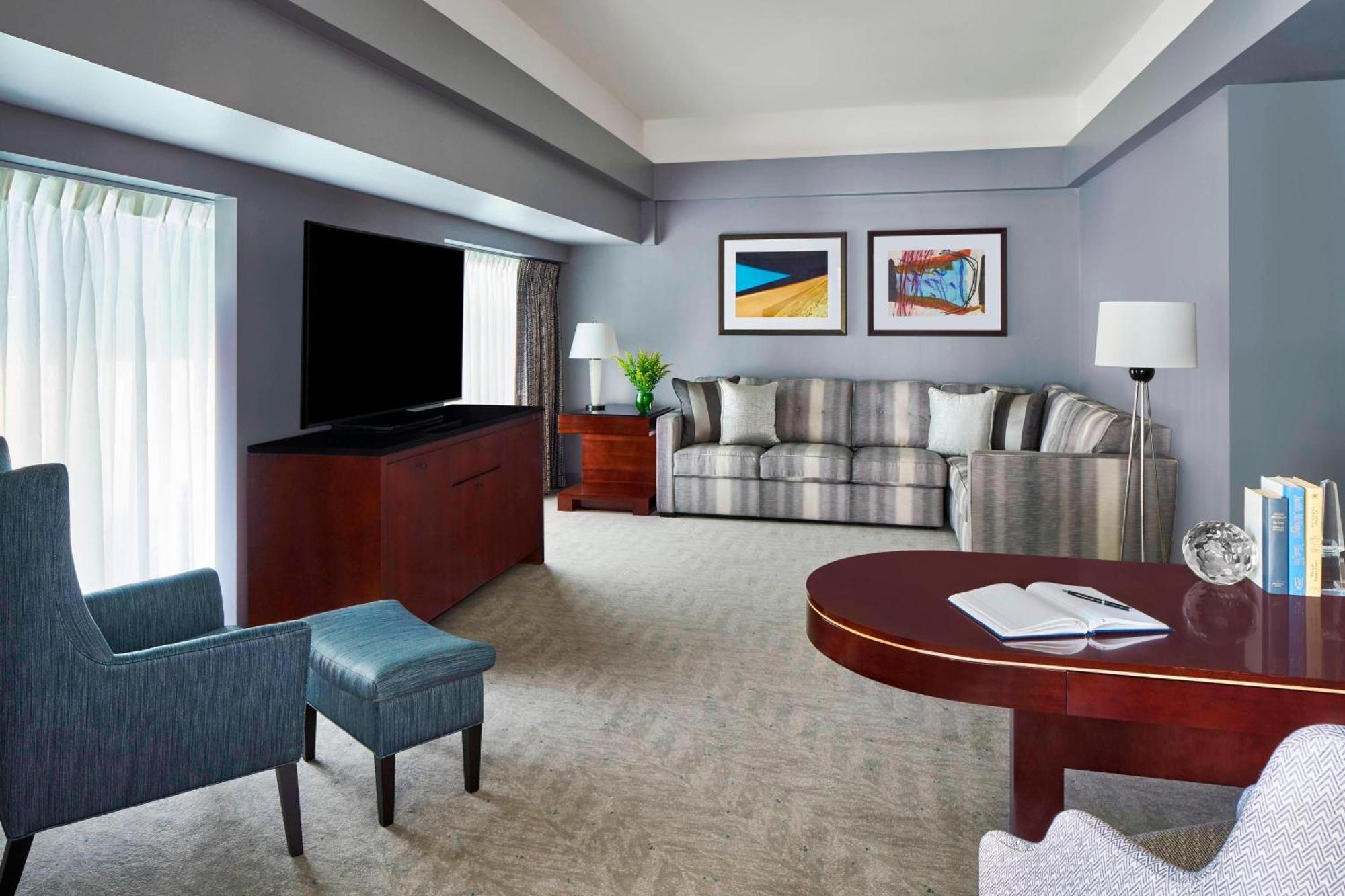 The Ritz-Carlton, Charlotte Hotel Kültér fotó