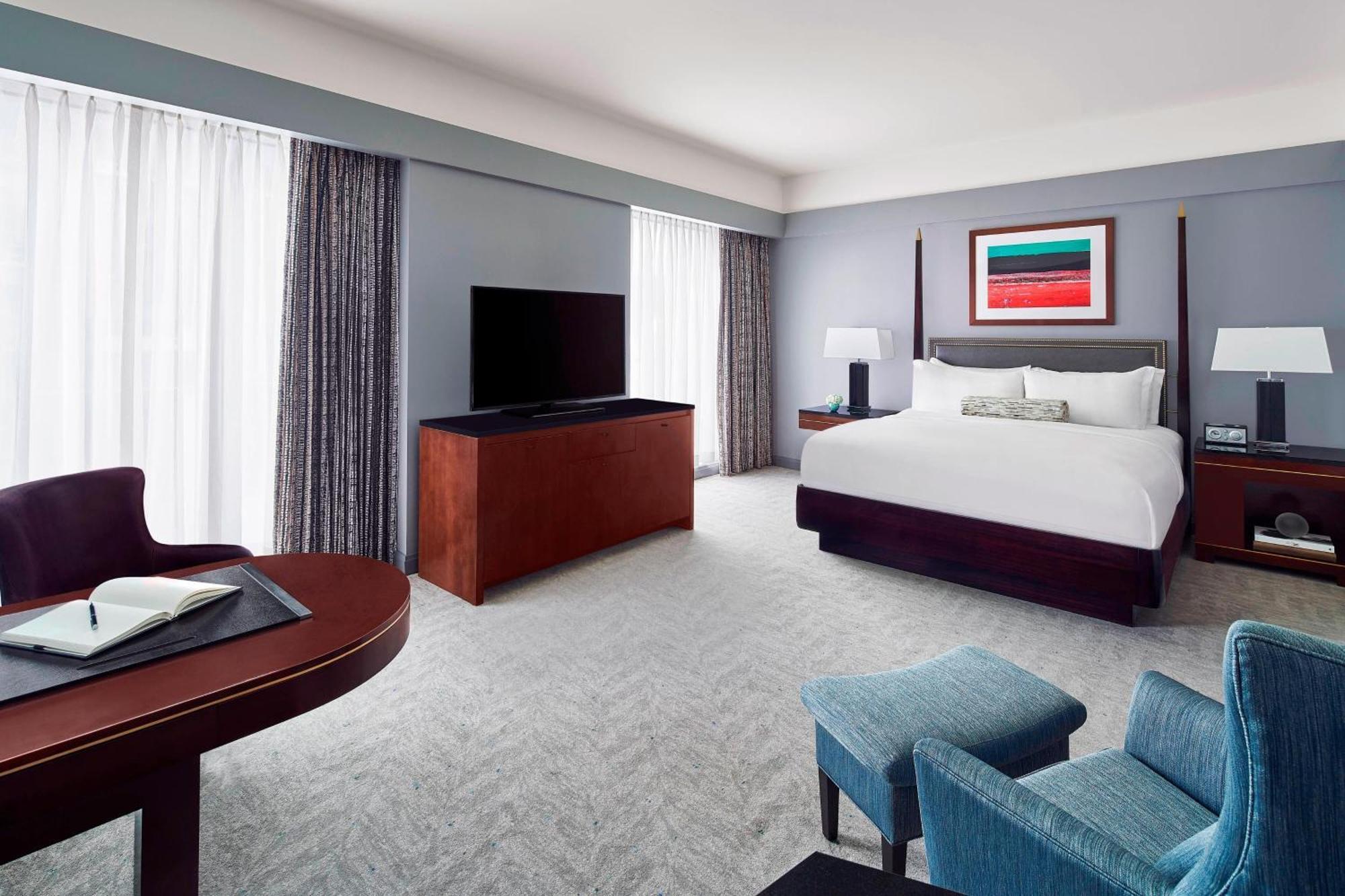 The Ritz-Carlton, Charlotte Hotel Kültér fotó